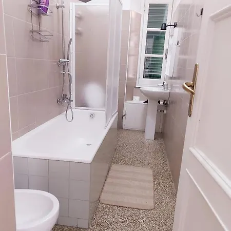 Brignole B ジェノヴァ